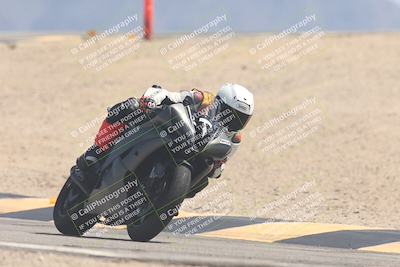 media/Sep-20-2025-Race Pace (Sat) [[d4e1b33f4d]]/Non Verified/Turn 12 (12pm)/